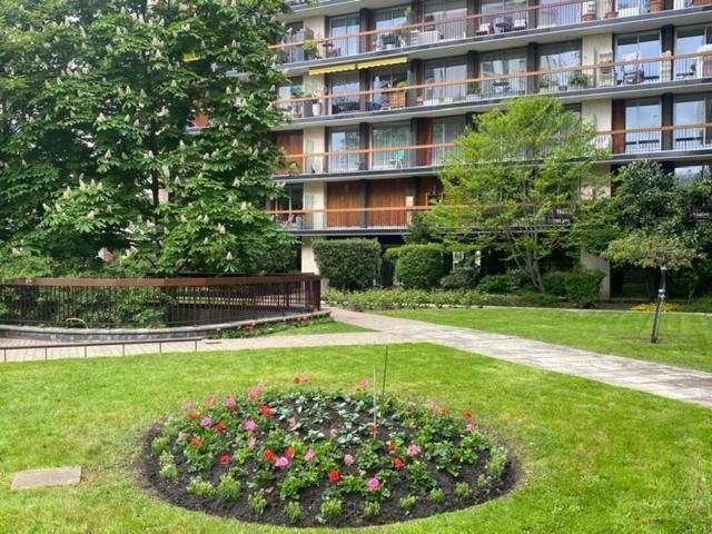 Ferienwohnung T2 Lumineux Avec Terrasse Boulogne-Billancourt Exterior foto